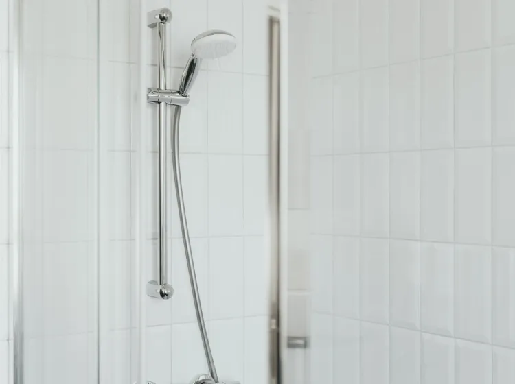 Fugen im Badezimmer